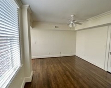 2250 Highland Ave S, Apt. 34 - Photo Thumbnail 9