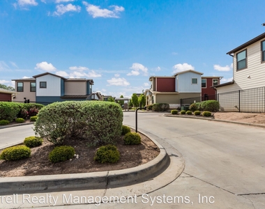 400 Bosque Blvd., Apt. 103 - Photo Thumbnail 8