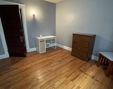 68 Murray St Apt 1 - Photo Thumbnail 0