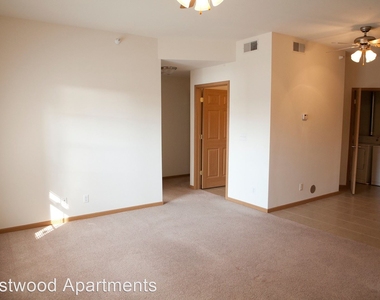 5505 N Frostwood Parkway - Photo Thumbnail 3