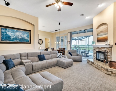 12146 Windermere Crossing Circle - Photo Thumbnail 8