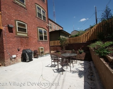 3005 Harney Street - Photo Thumbnail 4