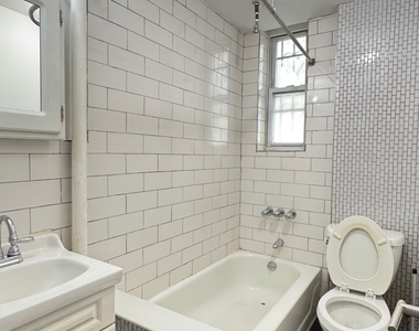 1564 Pacific Street - Photo Thumbnail 4