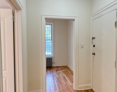 1564 Pacific Street - Photo Thumbnail 5