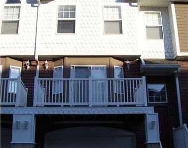 1480 Royal View Lane - Photo Thumbnail 0