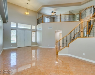 7631 Siesta Grande Avenue - Photo Thumbnail 8