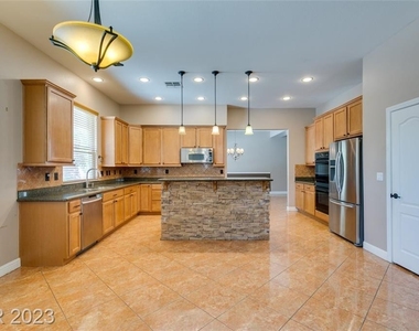 7631 Siesta Grande Avenue - Photo Thumbnail 24