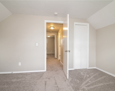 4909 Michael Place - Photo Thumbnail 10