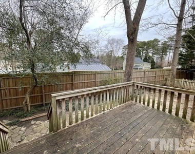 1017 Bren Arbor Ct - Photo Thumbnail 21