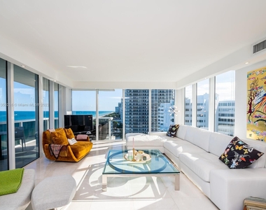 10275 Collins Ave - Photo Thumbnail 18