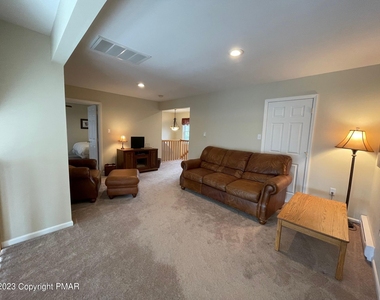 317 Valley View Drive - Photo Thumbnail 27