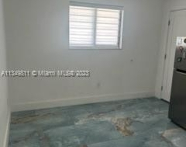 20310 Sw 105th Ave - Photo Thumbnail 10