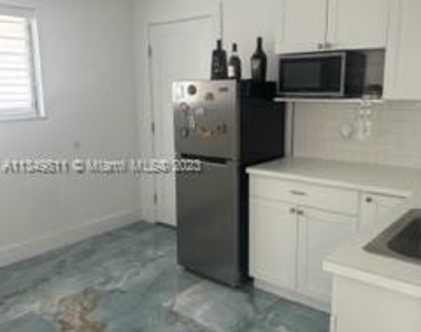 20310 Sw 105th Ave - Photo Thumbnail 9