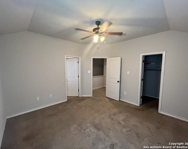 7002 Donovan Way - Photo Thumbnail 21