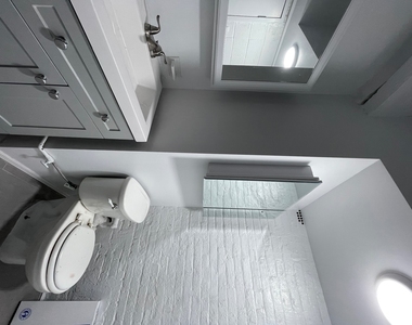 2172 Amsterdam Avenue - Photo Thumbnail 15