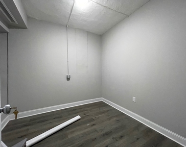 2172 Amsterdam Avenue - Photo Thumbnail 6