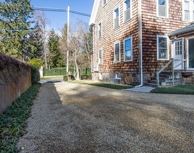 623 Hale Street - Photo Thumbnail 18