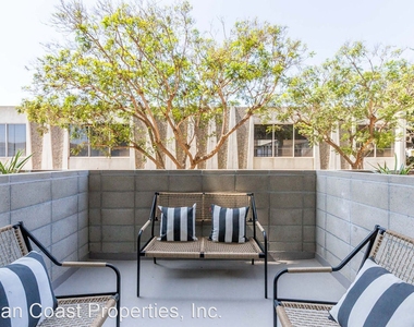 5585 Mildred Street - Photo Thumbnail 13