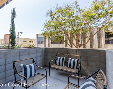 5585 Mildred Street - Photo Thumbnail 11
