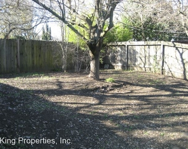 623-625 Adeline Place - Photo Thumbnail 1