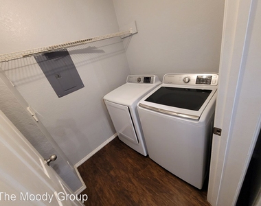 5904 Willow Ridge Dr., Apt. 202 - Photo Thumbnail 11