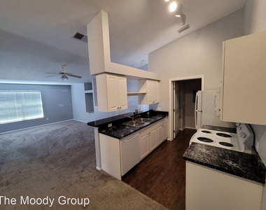 5904 Willow Ridge Dr., Apt. 202 - Photo Thumbnail 16