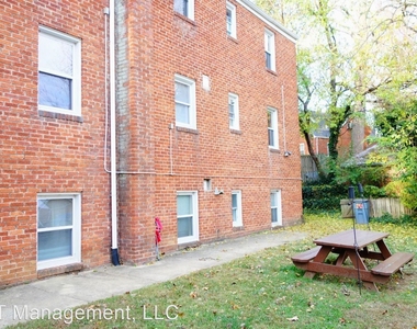 8105 Greenwood Ave - Photo Thumbnail 42