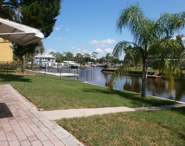 4506 Flounder Drive - Photo Thumbnail 7