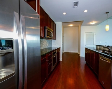 2795 Peachtree Road Ne - Photo Thumbnail 9