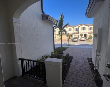 24700 Sw 119th Pl - Photo Thumbnail 11