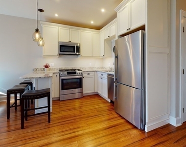 346 West 3rd Street Unit 13 - Photo Thumbnail 3