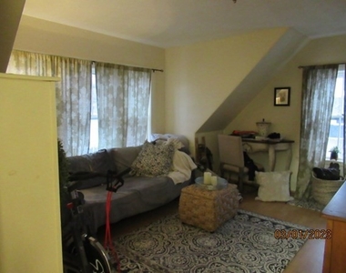 9 Atlantic Ave - Photo Thumbnail 3