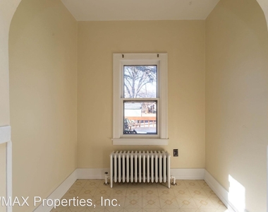 724 N. Cedar Street - Photo Thumbnail 26