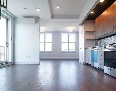 311 woodbine street - Photo Thumbnail 1