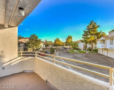 2635 South Durango Drive - Photo Thumbnail 19