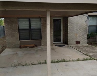 3213 Spotted Horse Drive - Photo Thumbnail 39