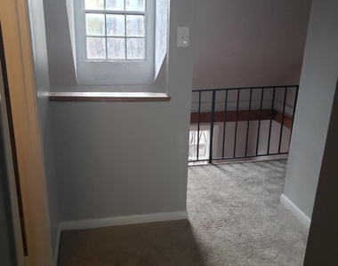 1227 Spruce St #3f - Photo Thumbnail 13