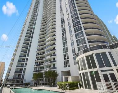 16001 S Collins Avenue - Photo Thumbnail 9