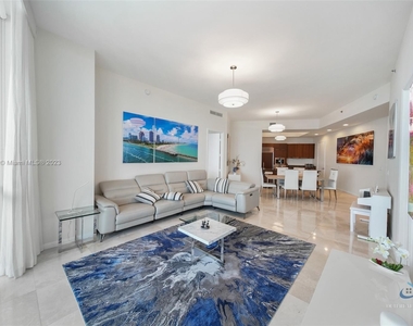 16001 S Collins Avenue - Photo Thumbnail 2