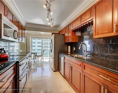 3410 Galt Ocean Dr - Photo Thumbnail 4