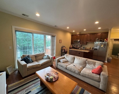 1619 W Irving Park Road - Photo Thumbnail 4