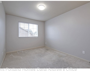 10546 Ne Gateway Street - Photo Thumbnail 16