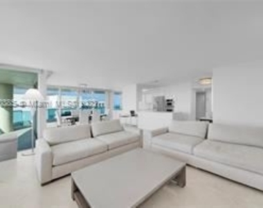 5025 Collins Ave Apt 1501 - Photo Thumbnail 0