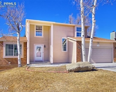 5140 R Willowbrook Road - Photo Thumbnail 1