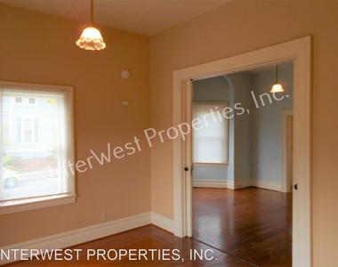 3335 S Corbett Avenue - Photo Thumbnail 8