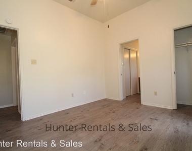 3801 Winchester - Photo Thumbnail 11