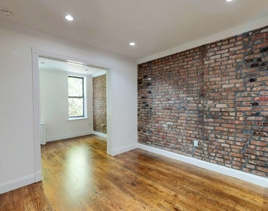 307 Mott Street - Photo Thumbnail 5