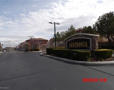 10515 Lessona Street - Photo Thumbnail 0