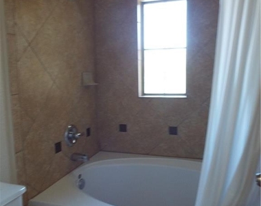 11400 W Parmer Lane - Photo Thumbnail 12