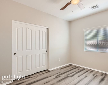 1189 E Kingman Street Unit - Photo Thumbnail 9